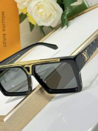 Picture of Louis Vuitton Sunglasses _SKUfw77095891fw